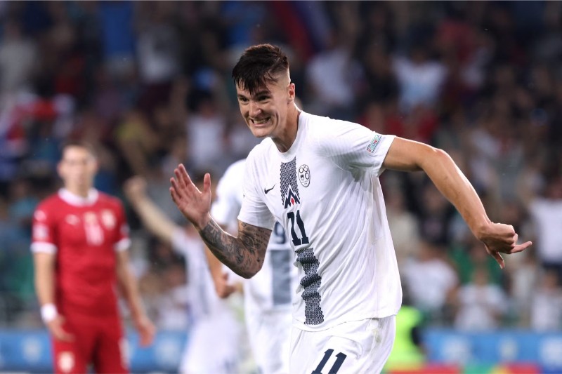 Slovenia được đánh giá mạnh hơn Cyprus