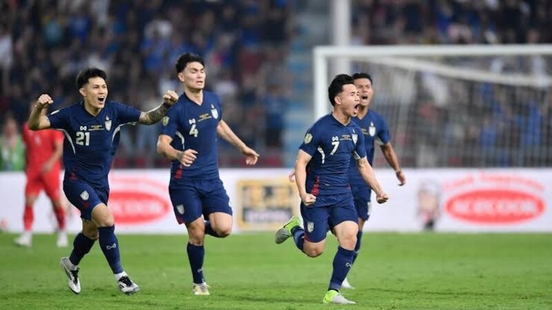 Lào vs Thái Lan - Đẳng cấp Voi Chiến